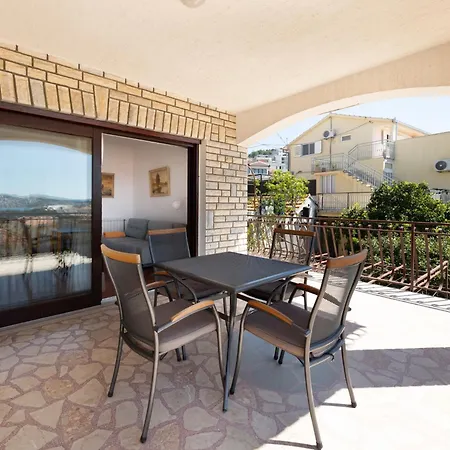 Apartment Limun-1 By Interhome Trogir