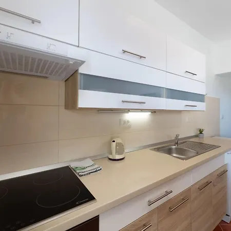 Limun-1 By Interhome 아파트 트로기르