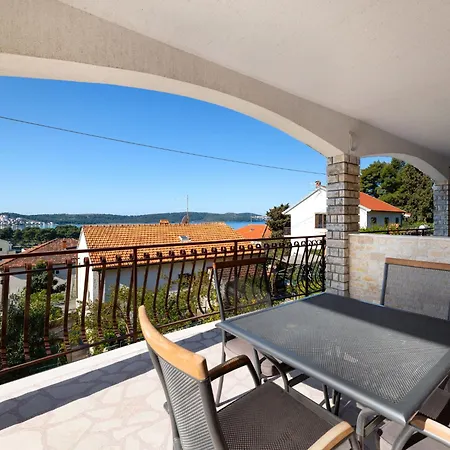 Apartment Limun-1 By Interhome Trogir