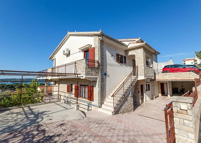 Limun-1 By Interhome شقة تروغير